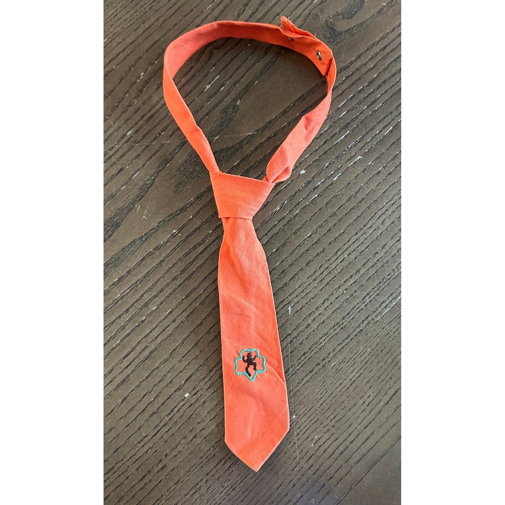 Vintage Girl Scouts GSUSA Orange Uniform Tie Brownie Trefoil Logo Snap Back